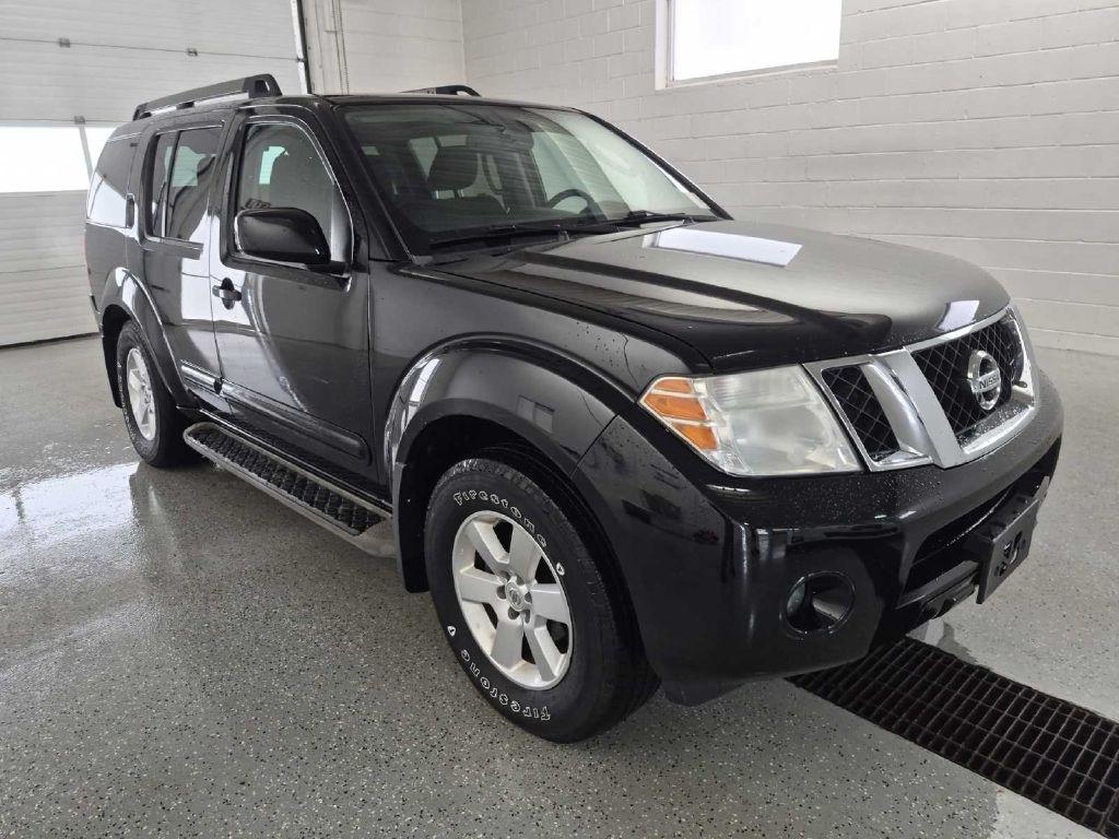 Nissan Pathfinder  2012