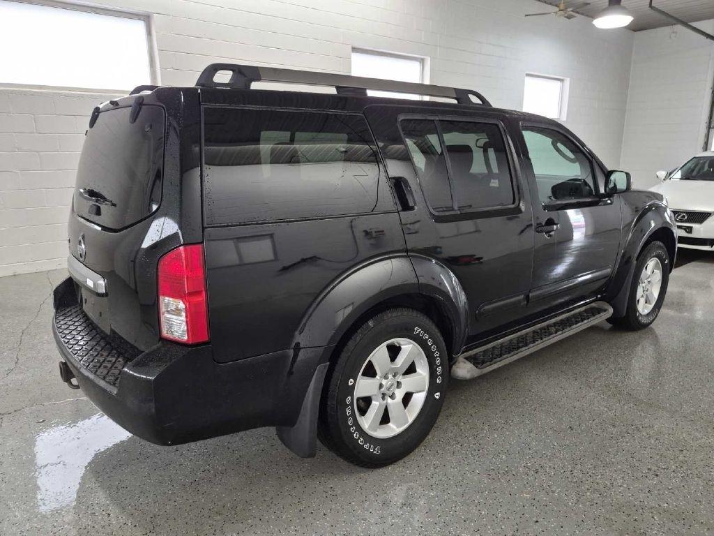 Nissan Pathfinder  2012