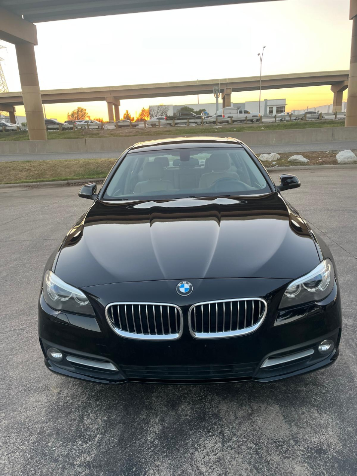 2015 BMW 5 Series 528i