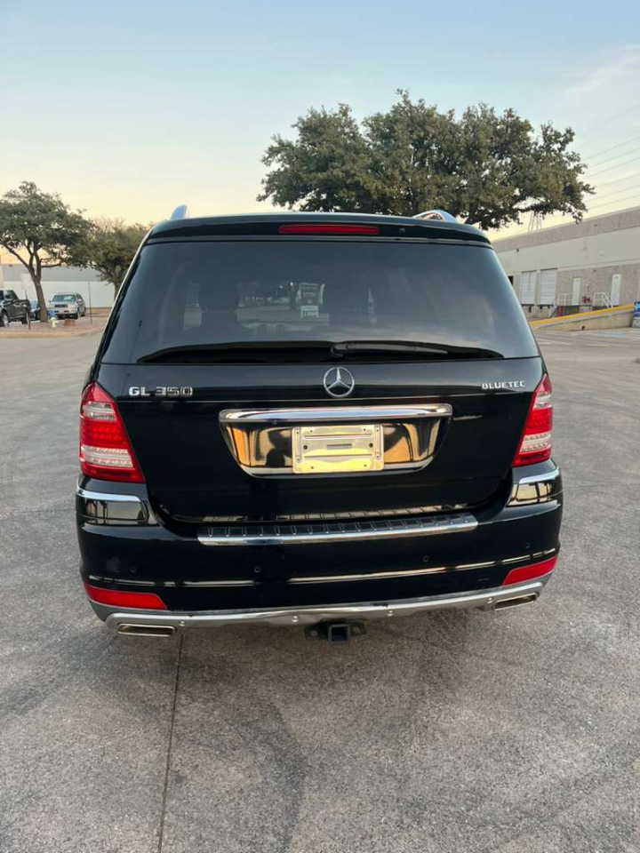 Mercedes-Benz GL-Class GL350 BlueTEC 2012