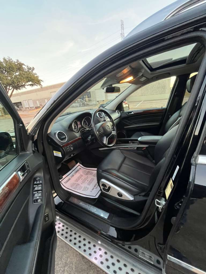 Mercedes-Benz GL-Class GL350 BlueTEC 2012