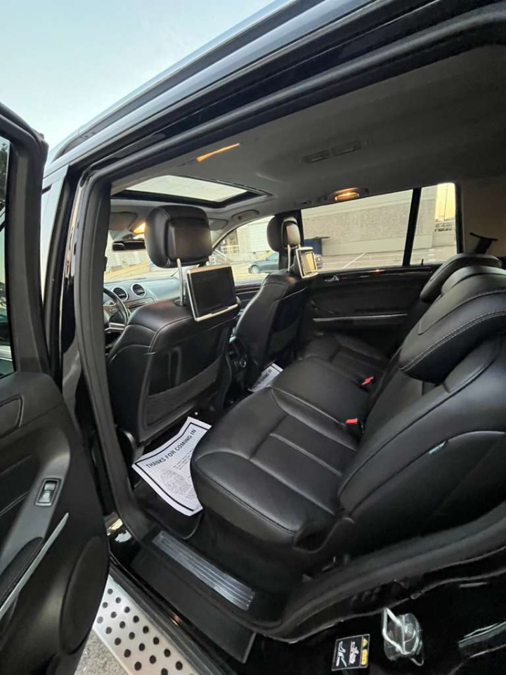 Mercedes-Benz GL-Class GL350 BlueTEC 2012