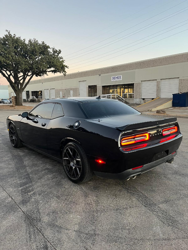 Dodge Challenger R/T Plus 2016