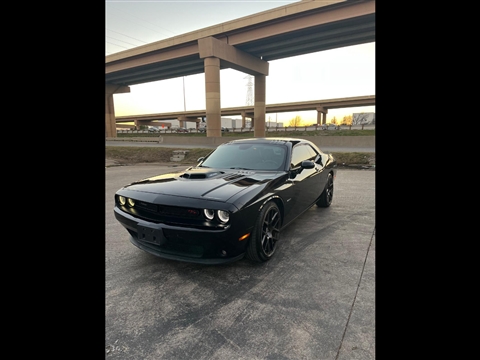 2016 Dodge Challenger R/T Plus