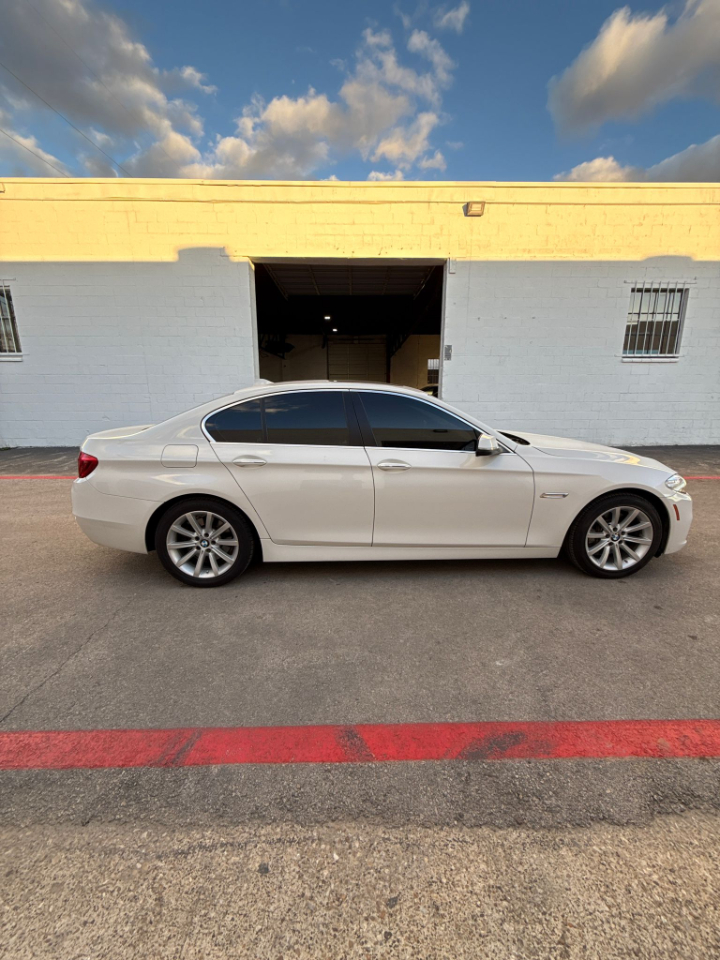 BMW 5-Series 535i 2015