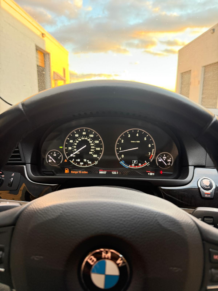 BMW 5-Series 535i 2015