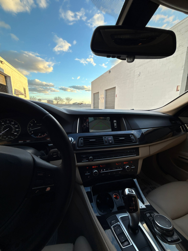 BMW 5-Series 535i 2015