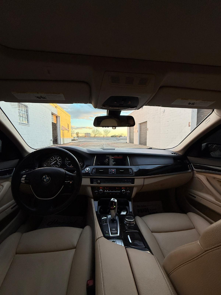 BMW 5-Series 535i 2015