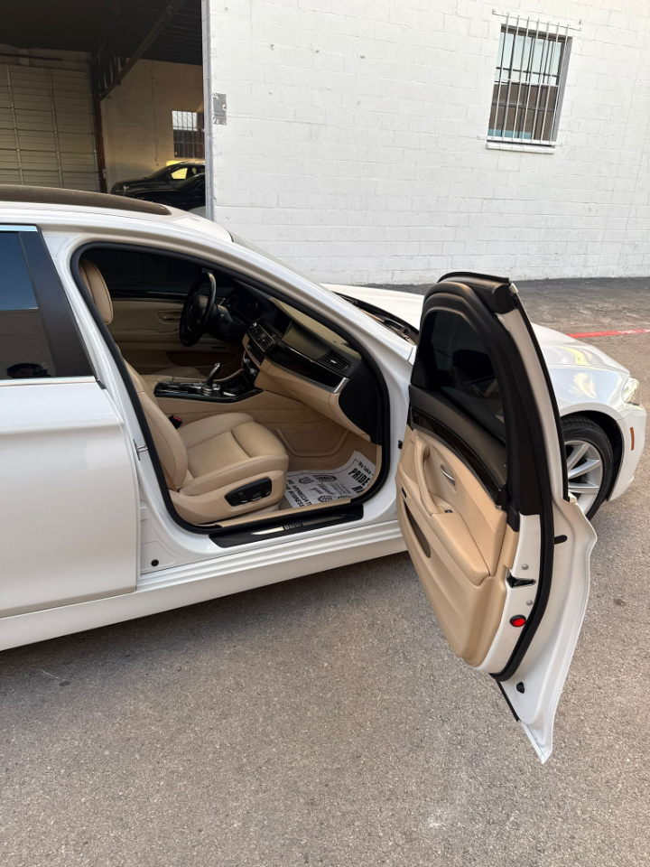 BMW 5-Series 535i 2015