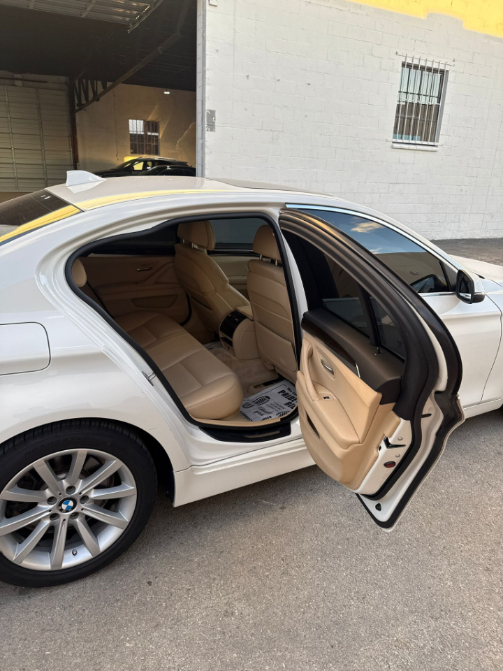 BMW 5-Series 535i 2015