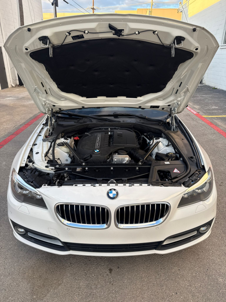 BMW 5-Series 535i 2015