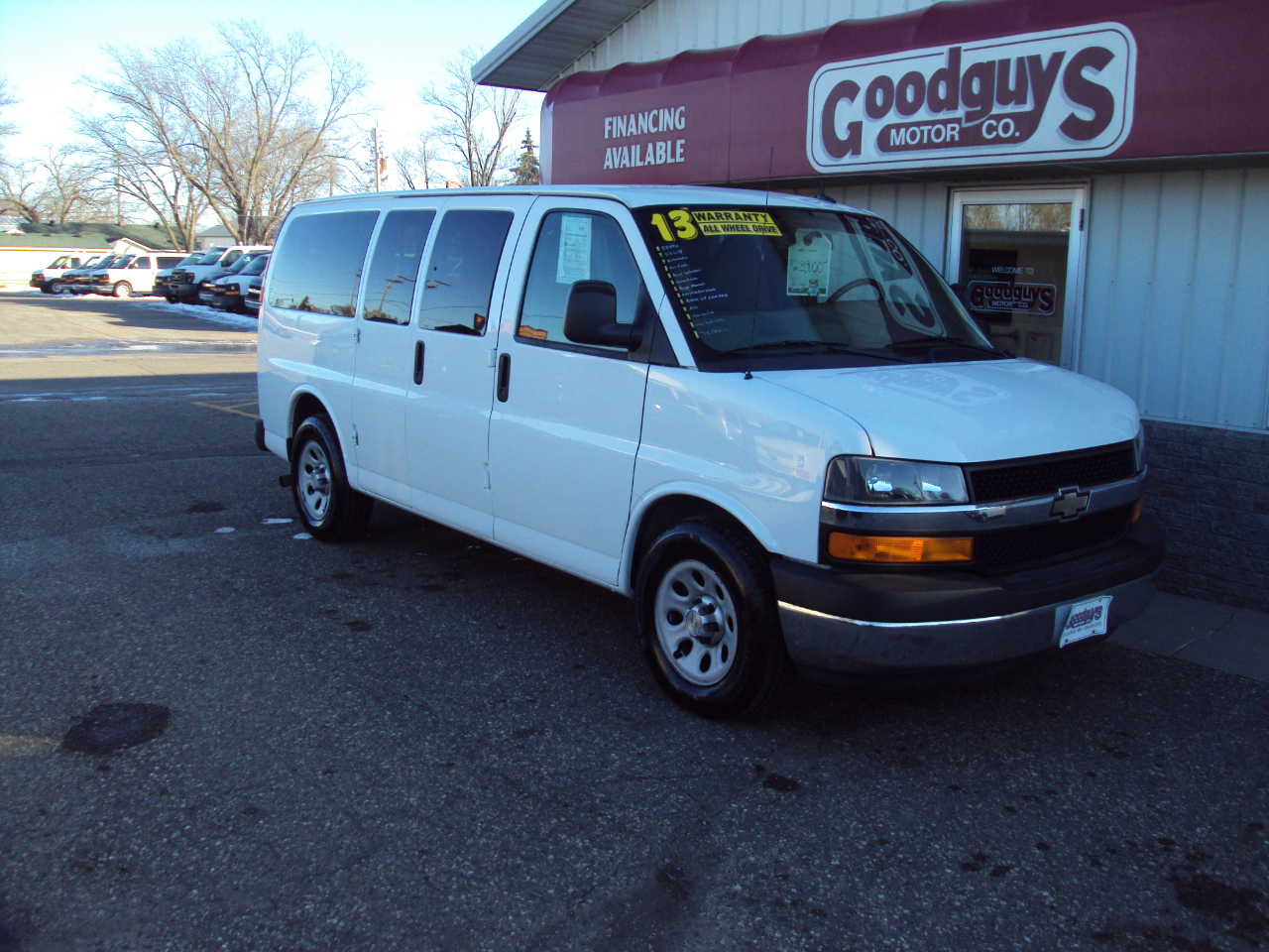 Chevrolet Express Passenger AWD 1500 135" LT 2013