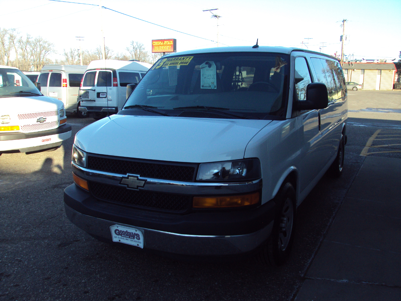 Chevrolet Express Passenger AWD 1500 135" LT 2013