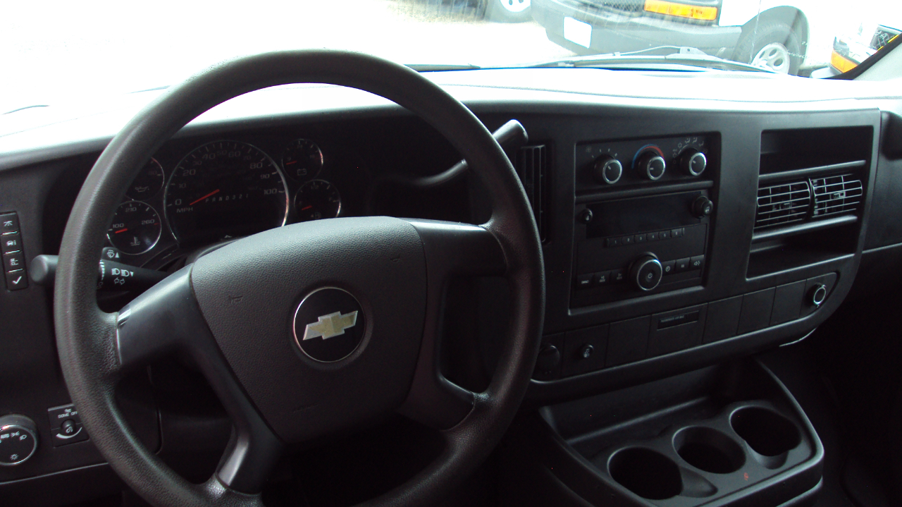 2014 Chevrolet Express Cargo Van 1500 photo 18