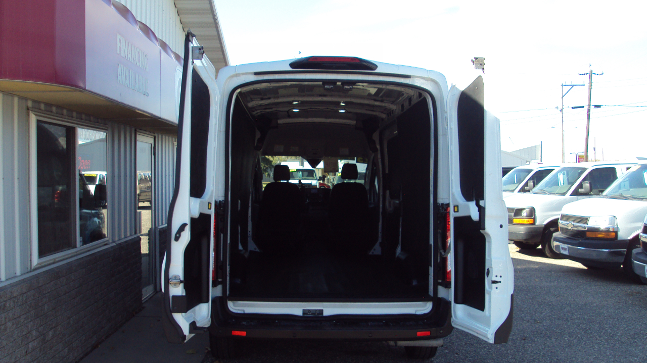 Ford Transit Cargo Van T-250 148" Med Rf 9070 GVWR AWD 2023 Ford Transit Cargo Van T-250 148" Med Rf 9070 GVWR AWD 2023