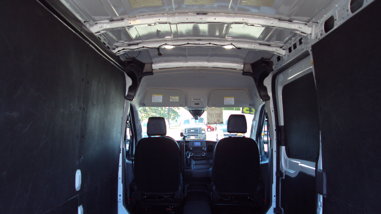 Ford Transit Cargo Van T-250 148" Med Rf 9070 GVWR AWD 2023 Ford Transit Cargo Van T-250 148" Med Rf 9070 GVWR AWD 2023
