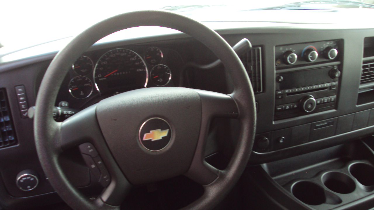 Chevrolet Express Cargo Van AWD 1500 135" 2013 Chevrolet Express Cargo Van AWD 1500 135" 2013