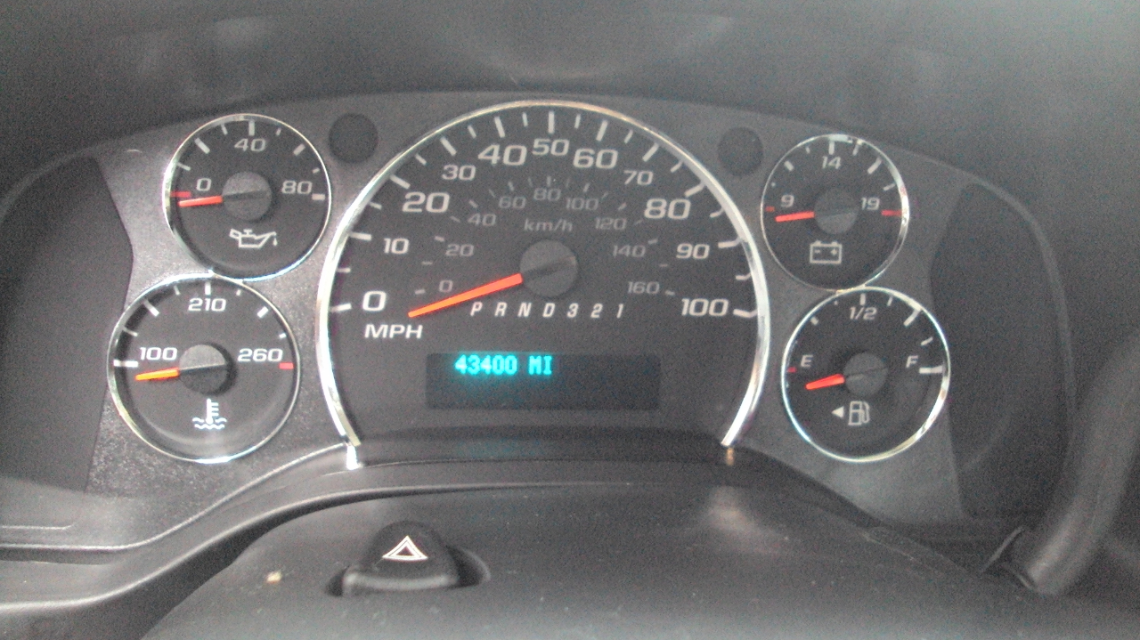 GMC Savana Cargo Van AWD 1500 135" 2012 GMC Savana Cargo Van AWD 1500 135" 2012