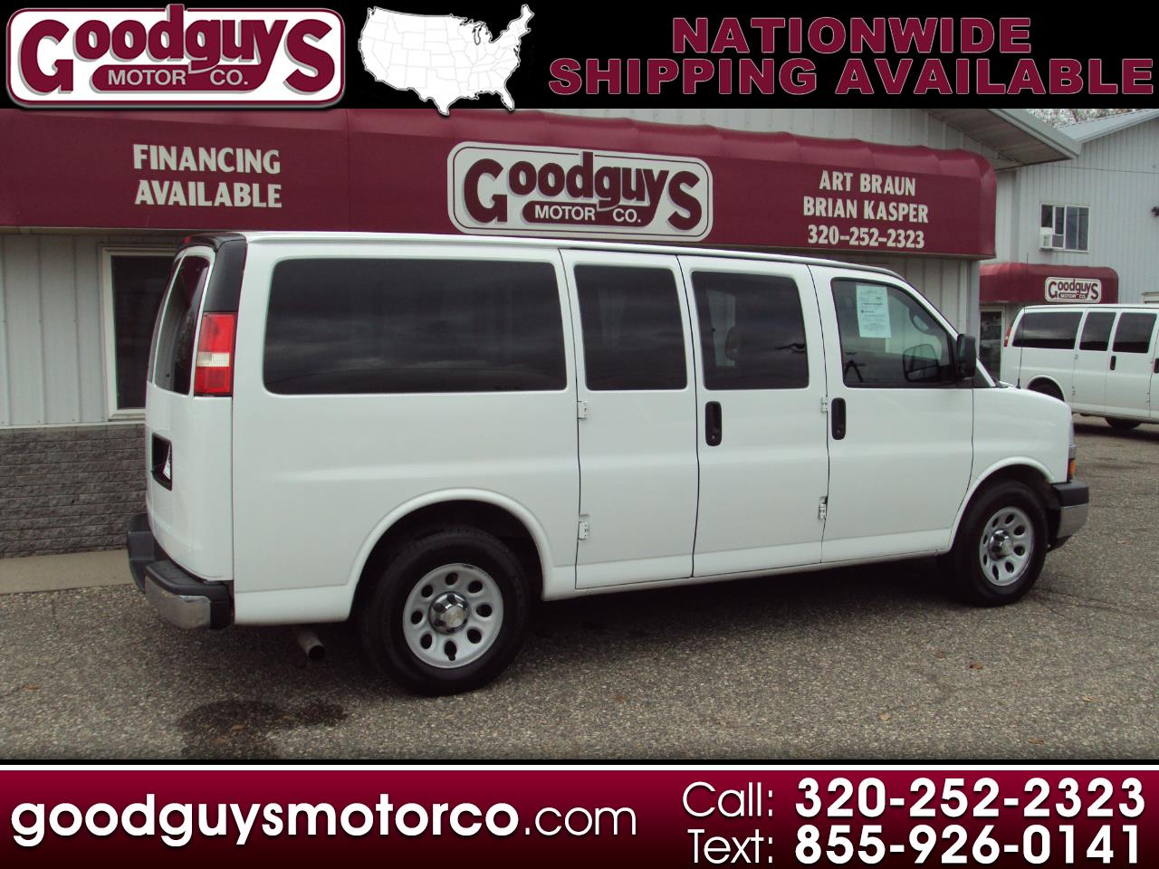 2014 Chevrolet Express Passenger AWD 1500 135" LT