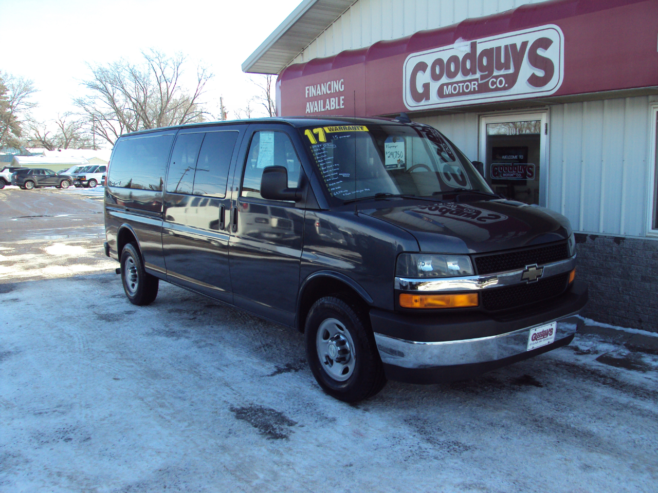 Chevrolet Express Passenger  2017
