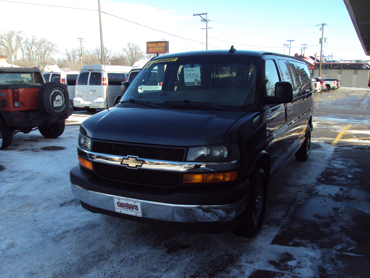 Chevrolet Express Passenger  2017
