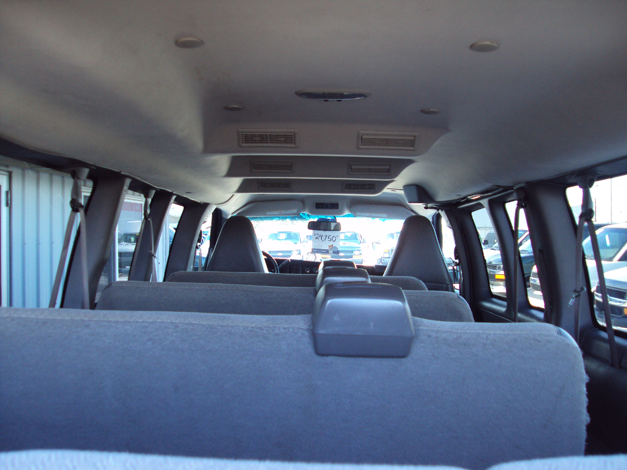 Chevrolet Express Passenger  2017