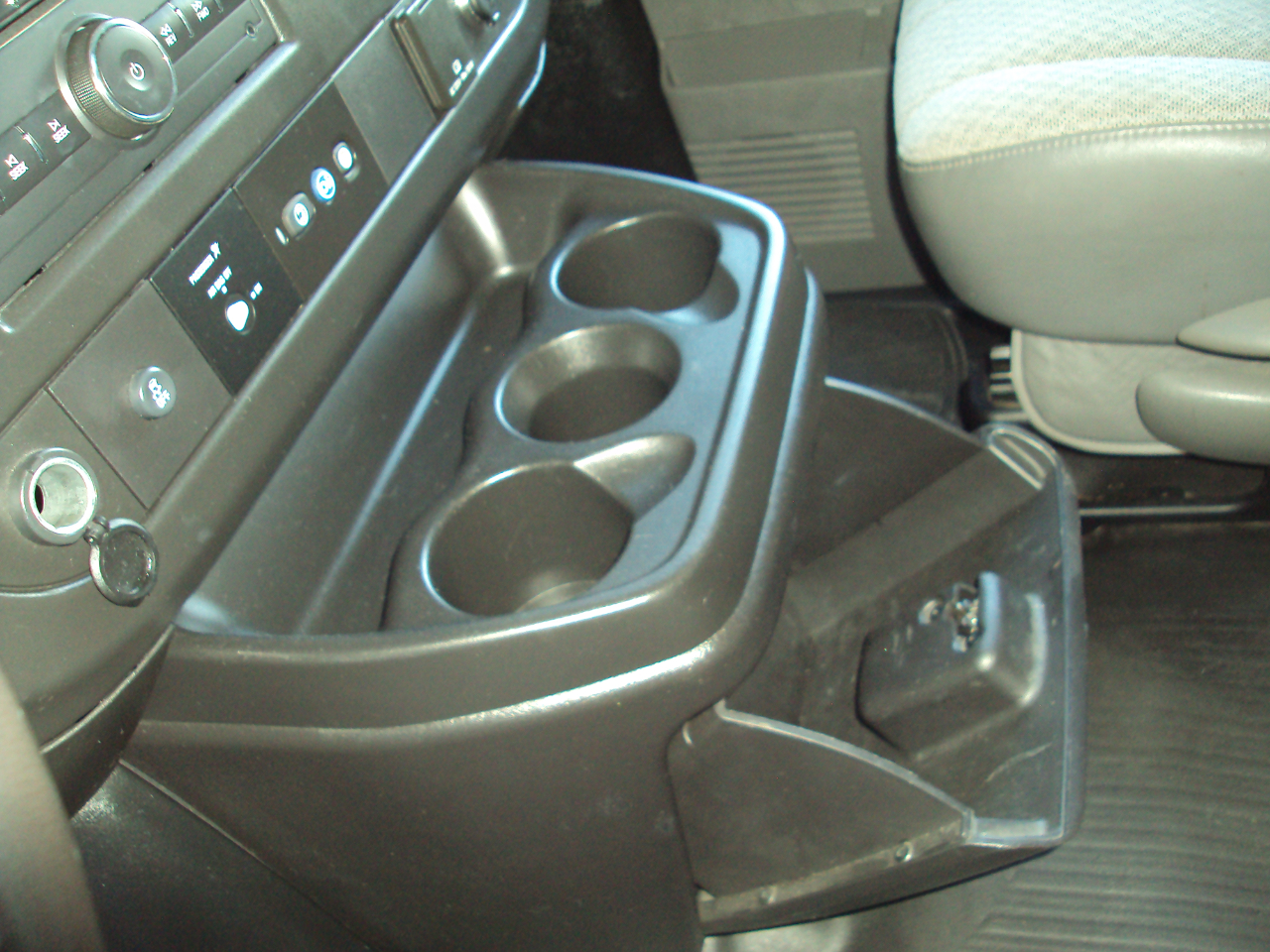 Chevrolet Express Passenger  2017