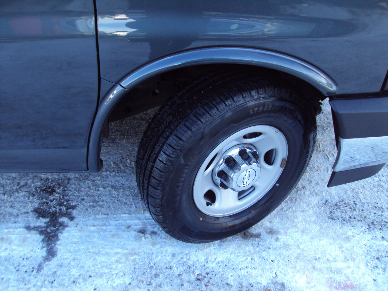 Chevrolet Express Passenger  2017