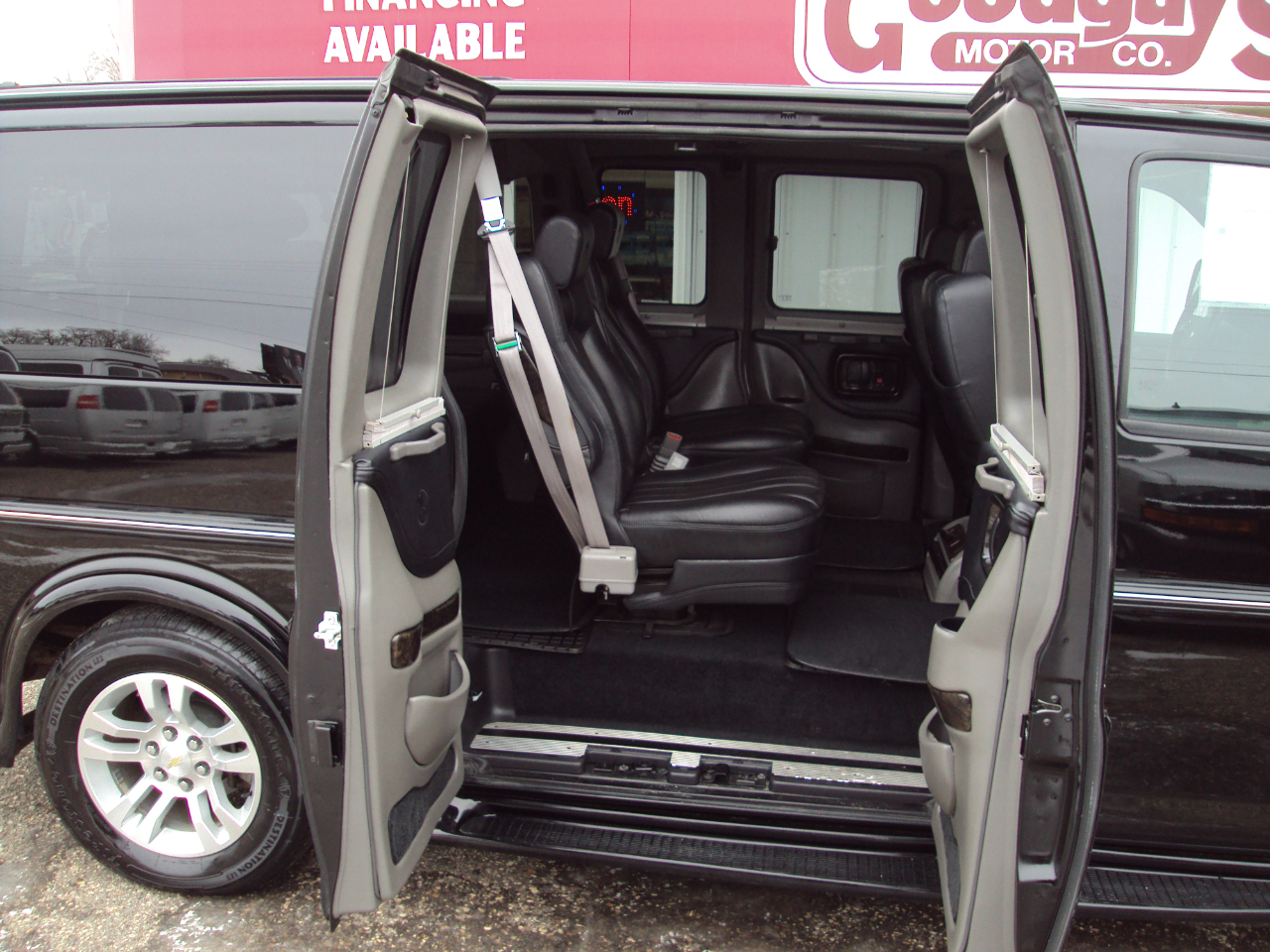 Chevrolet Express Van  2014