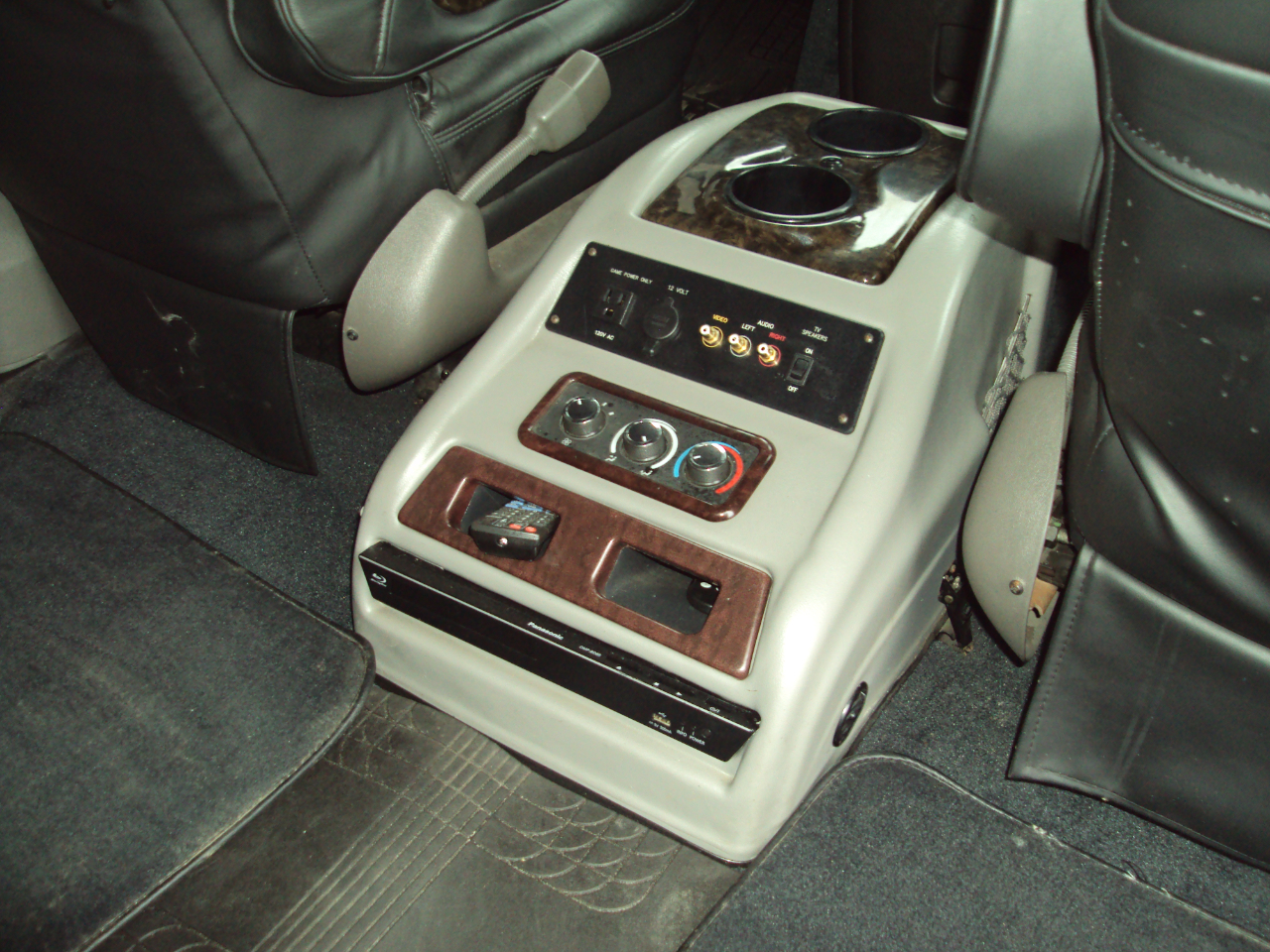 Chevrolet Express Van  2014