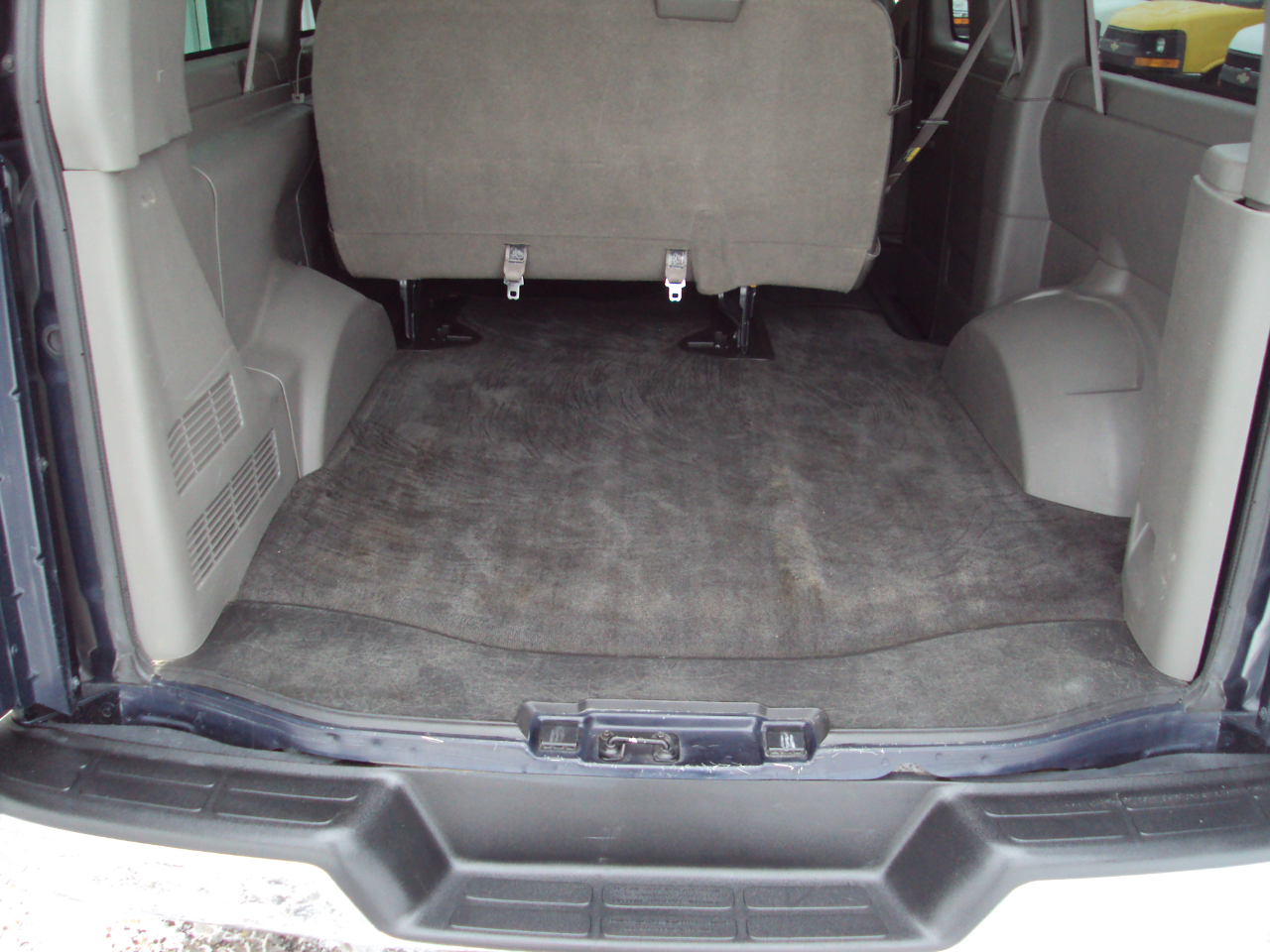 Chevrolet Express Passenger AWD 1500 135" LT 2013