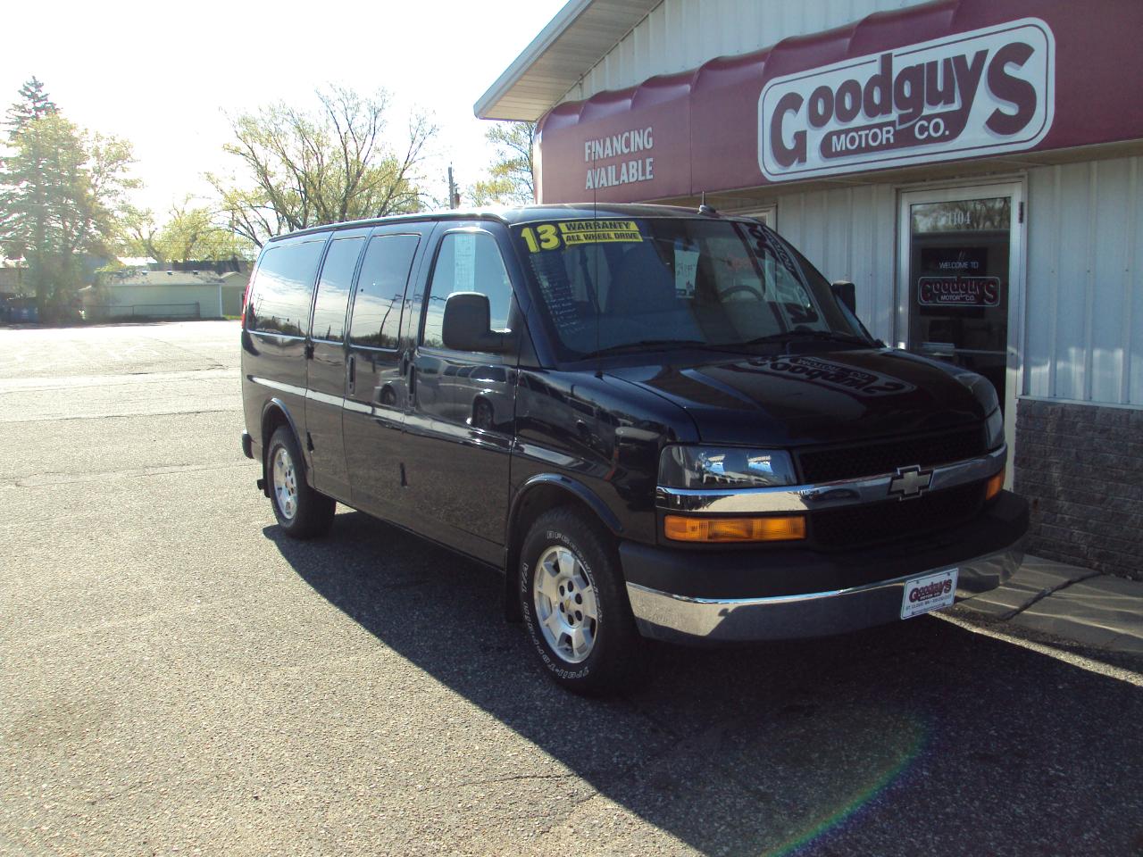 Chevrolet Express Passenger AWD 1500 135" LT 2013