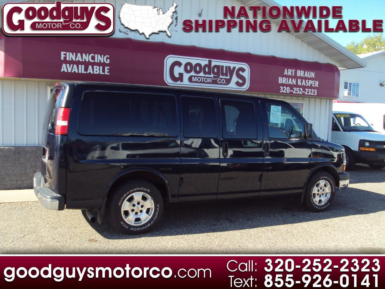 2013 Chevrolet Express Passenger AWD 1500 135" LT