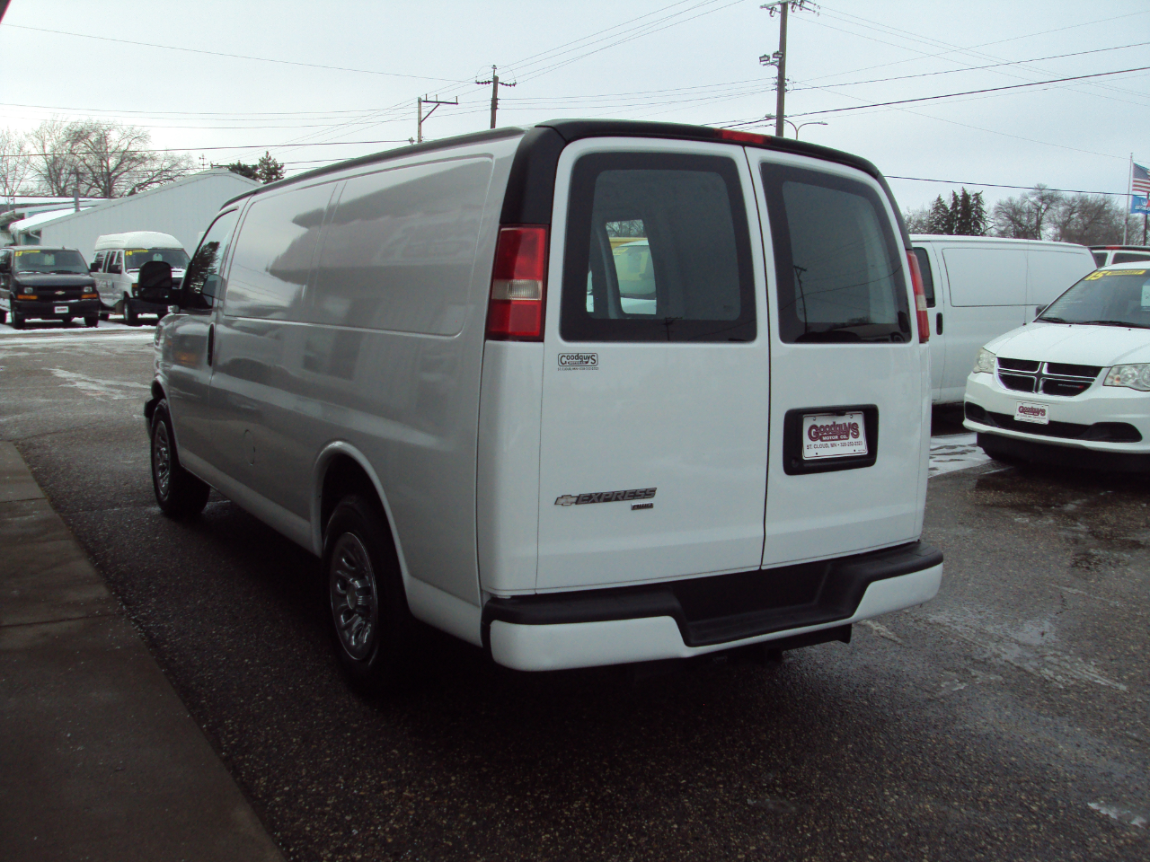 Chevrolet Express Cargo Van AWD 1500 135" 2013