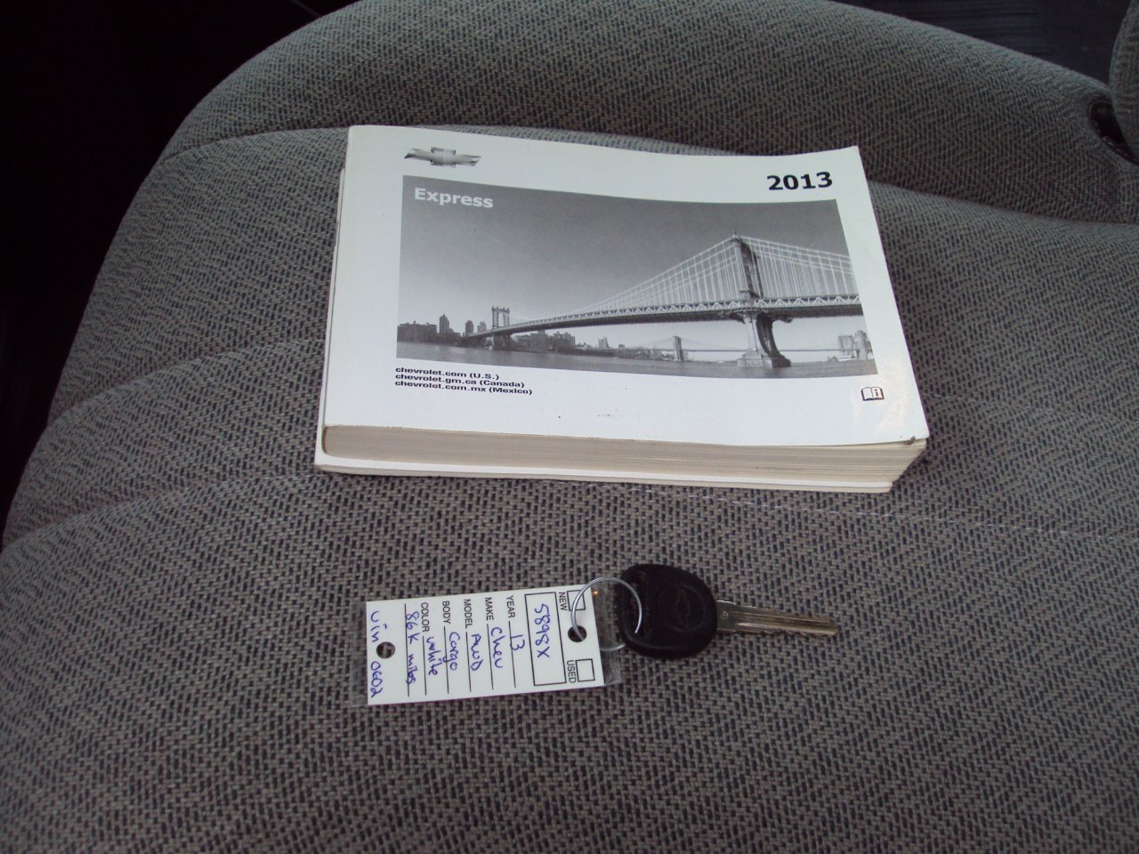 Chevrolet Express Cargo Van AWD 1500 135" 2013