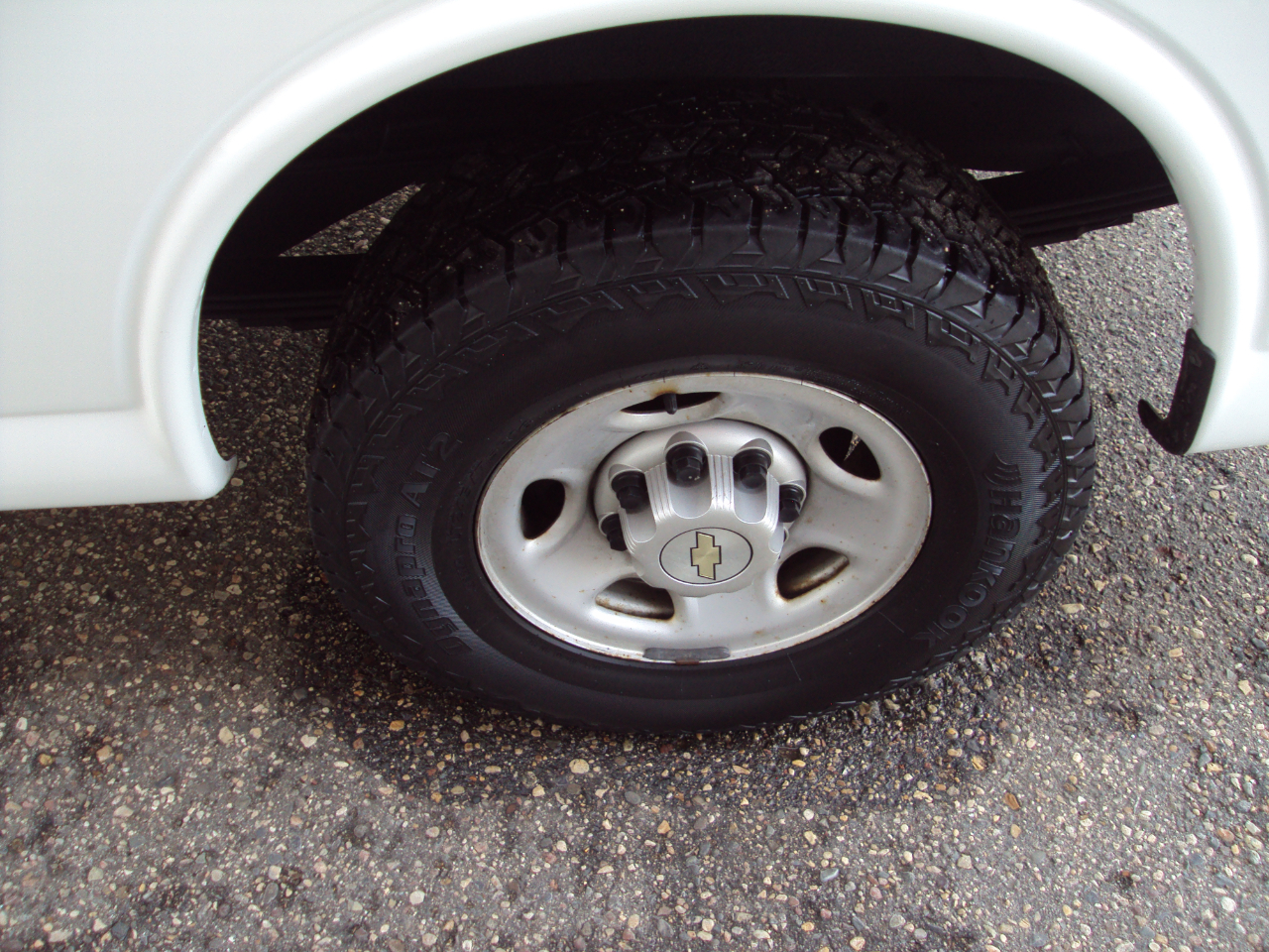 Chevrolet Express Cargo Van  2009