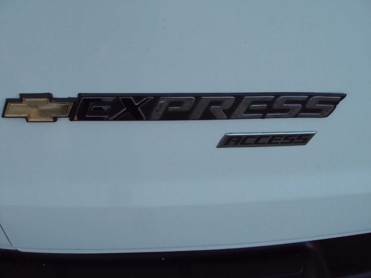 Chevrolet Express Cargo Van  2009