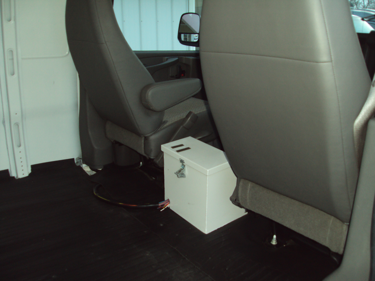 Chevrolet Express Cargo Van  2014