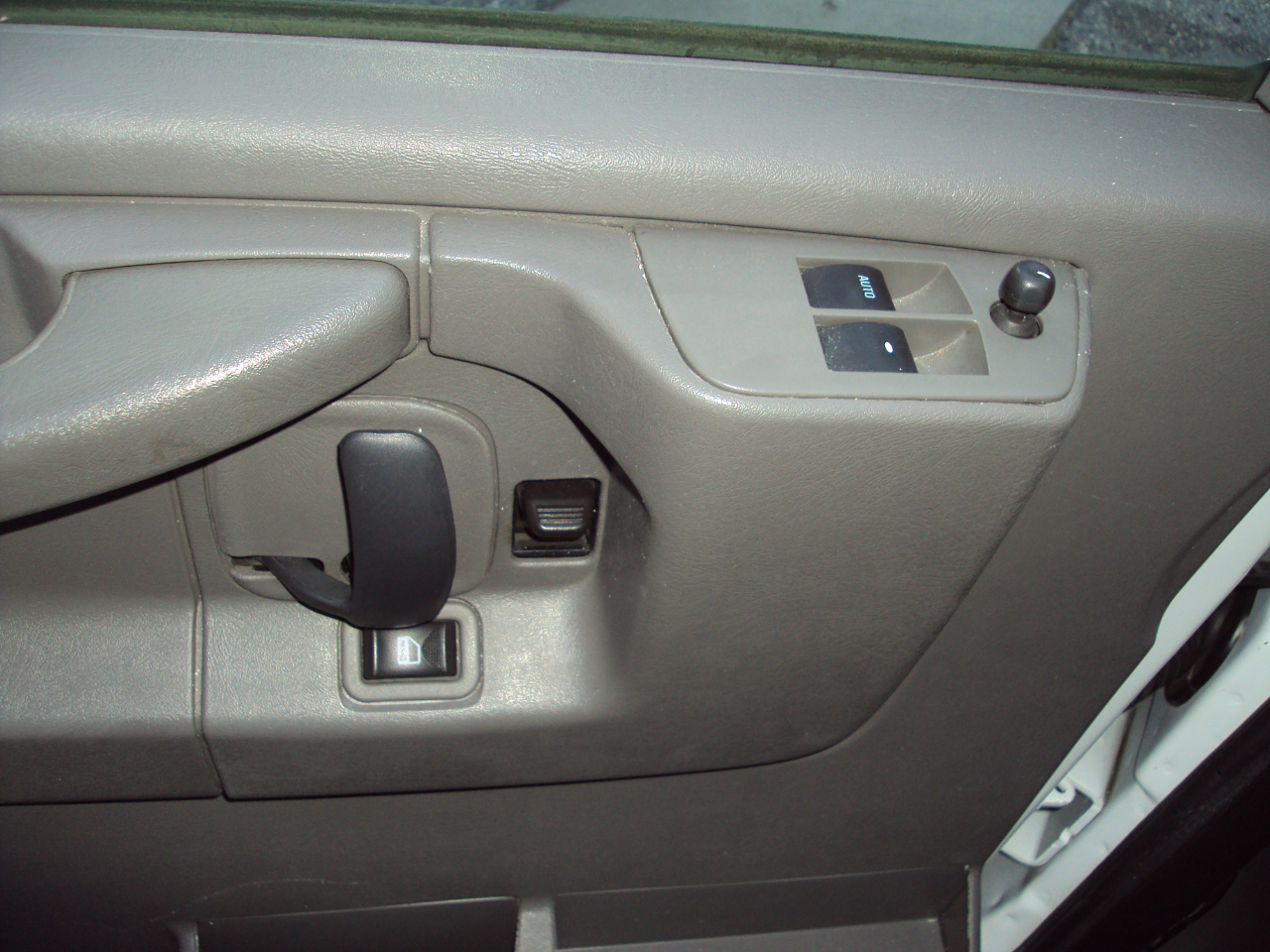 Chevrolet Express Cargo Van  2014