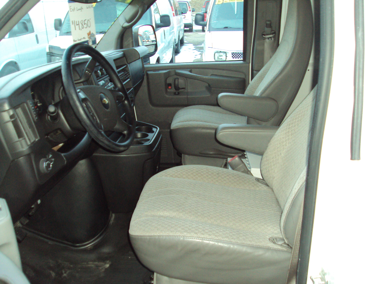 Chevrolet Express Cargo Van  2014