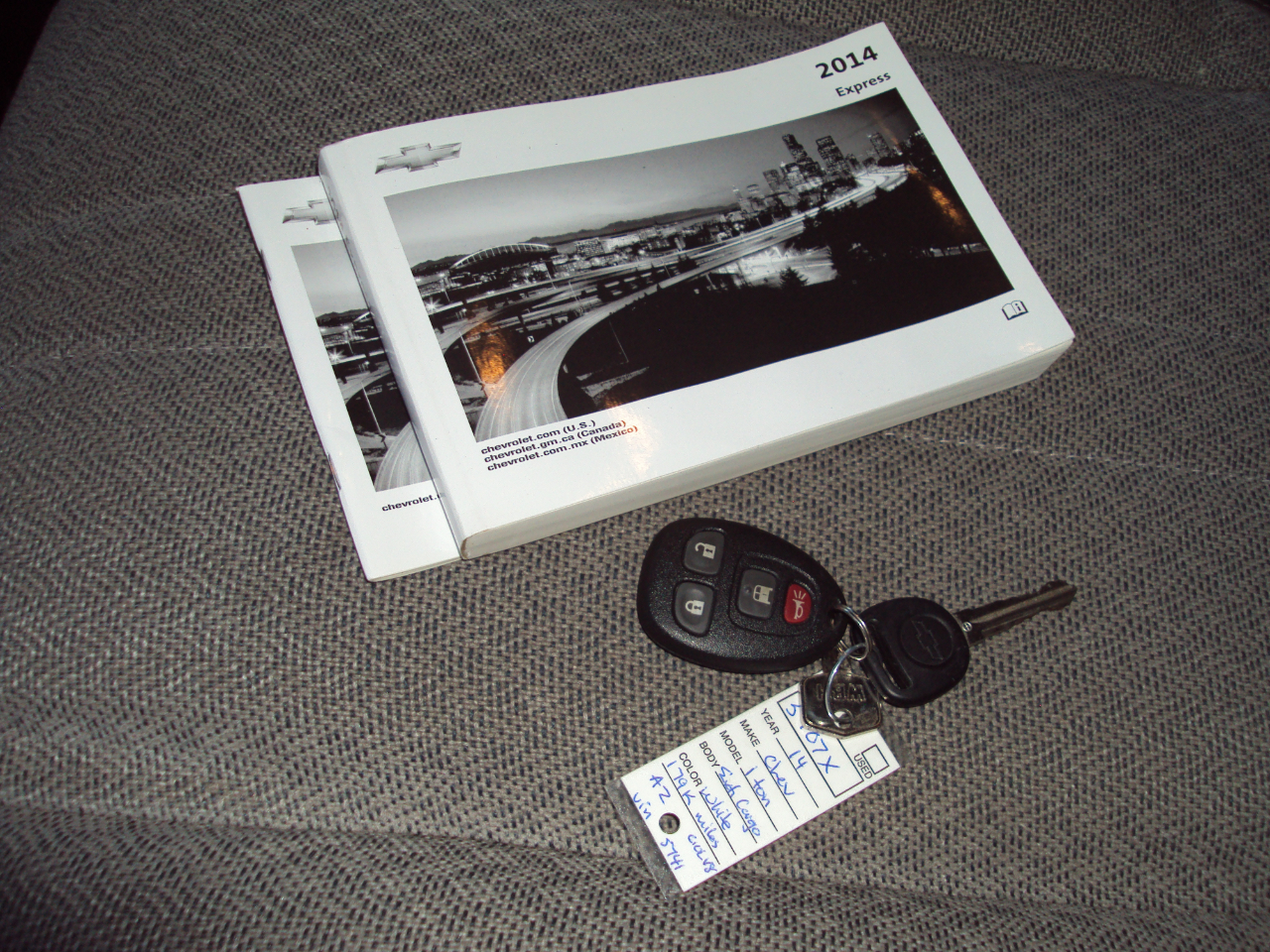 Chevrolet Express Cargo Van  2014