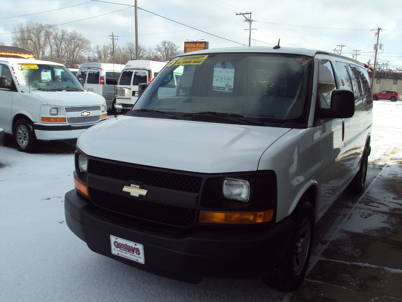 Chevrolet Express Cargo Van  2013