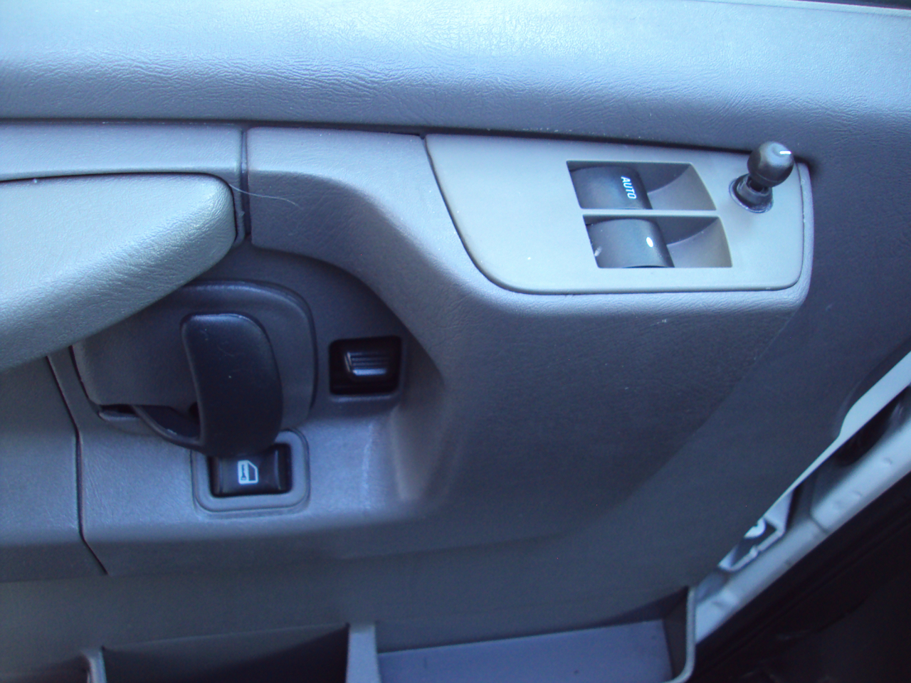 Chevrolet Express Cargo Van  2013