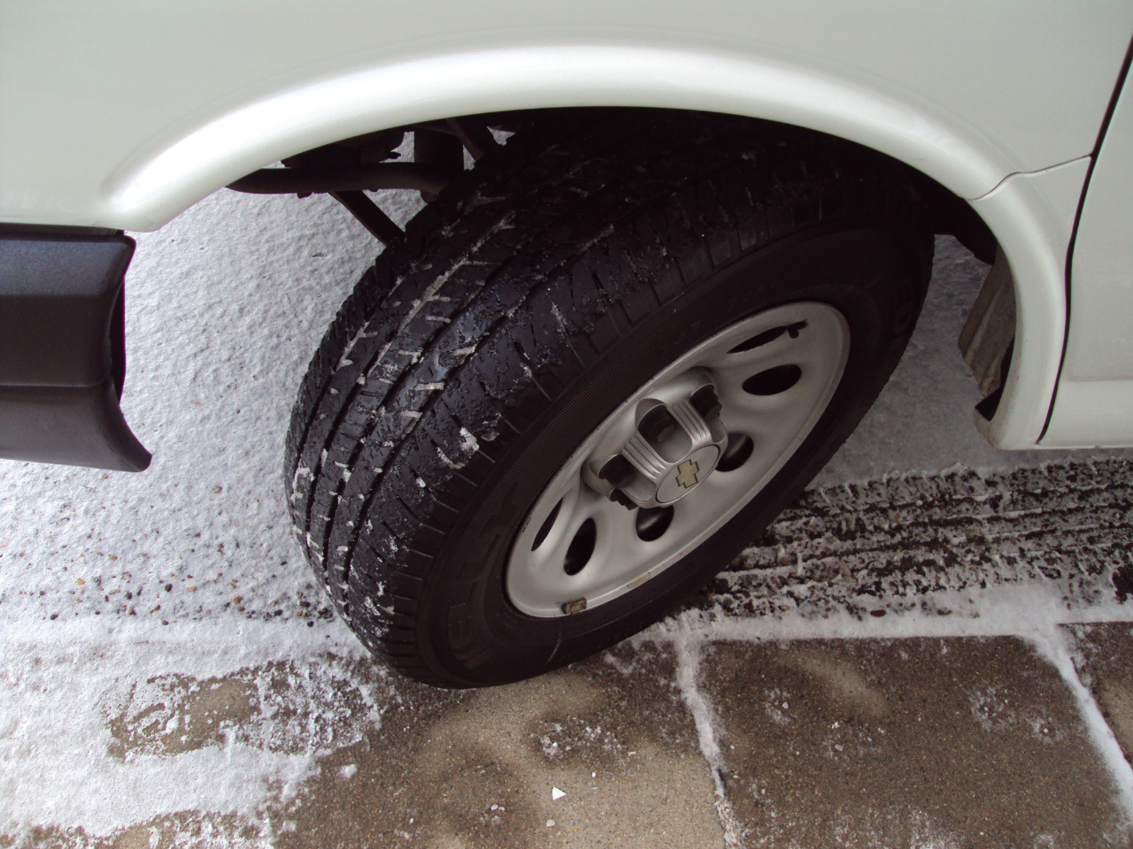 Chevrolet Express Cargo Van  2013