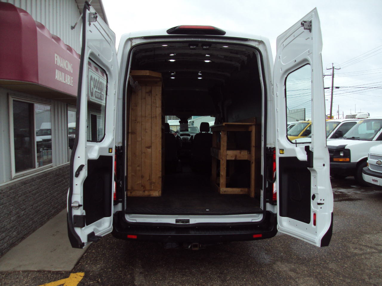 Ford Transit Van T-250 148" EL Hi Rf 9000 GVWR Sliding RH Dr 2019