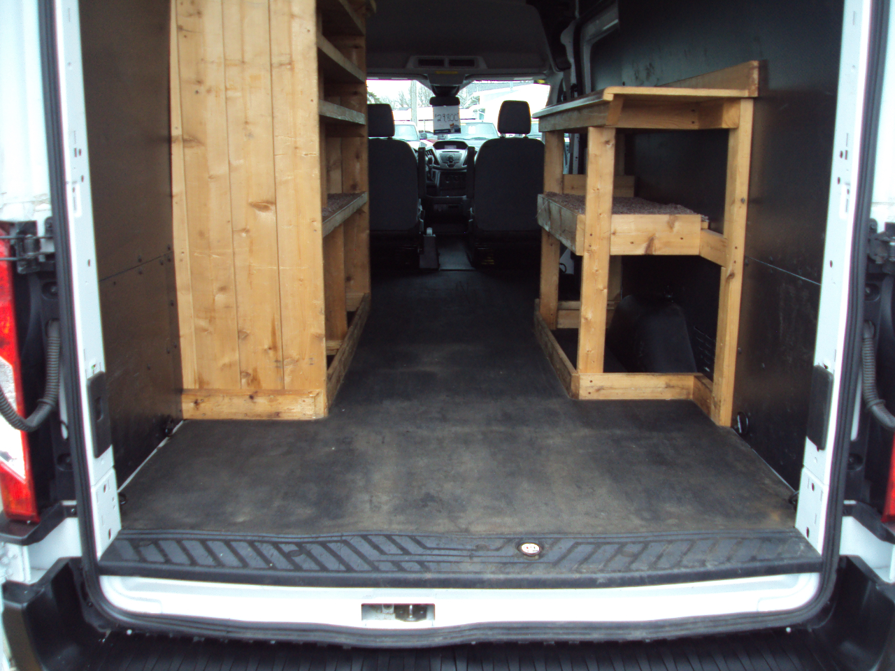 Ford Transit Van T-250 148" EL Hi Rf 9000 GVWR Sliding RH Dr 2019