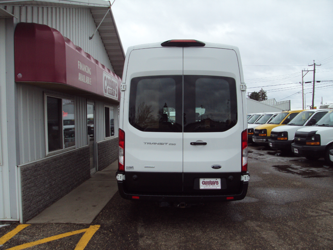 Ford Transit Van T-250 148" EL Hi Rf 9000 GVWR Sliding RH Dr 2019