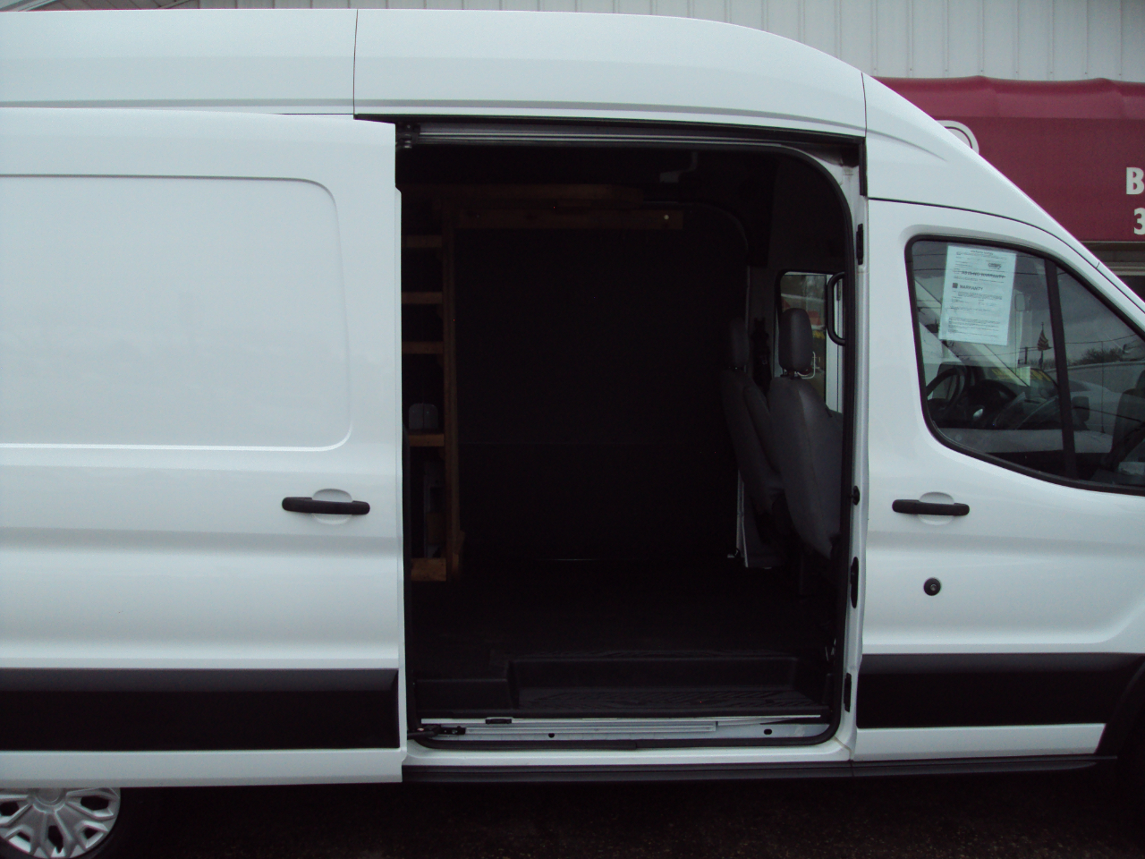 Ford Transit Van T-250 148" EL Hi Rf 9000 GVWR Sliding RH Dr 2019