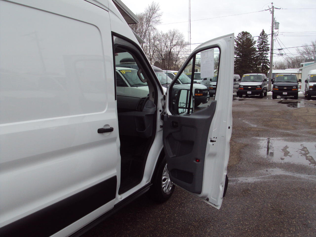 Ford Transit Van T-250 148" EL Hi Rf 9000 GVWR Sliding RH Dr 2019