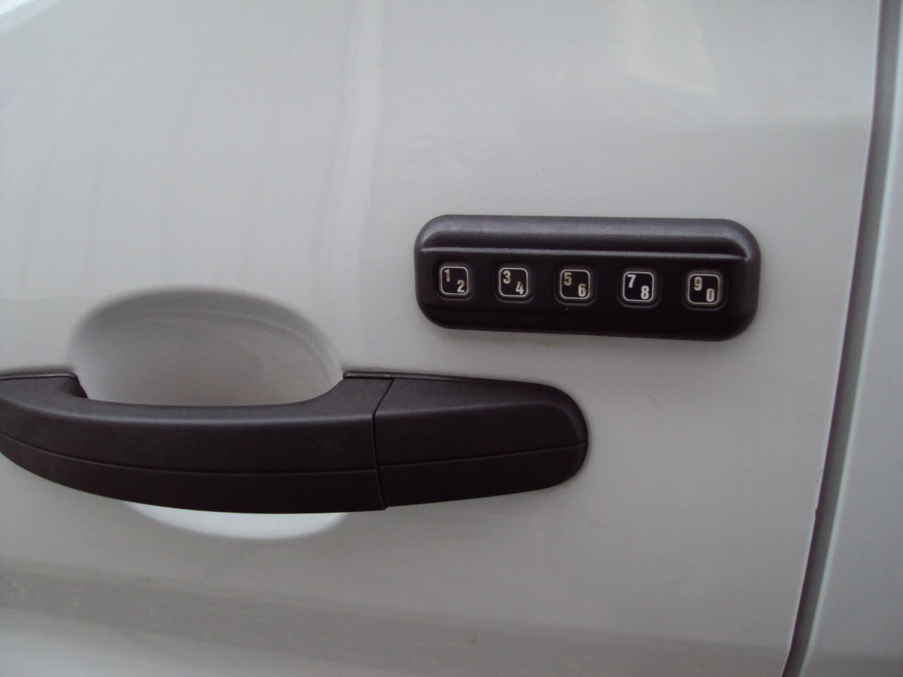 Ford Transit Van T-250 148" EL Hi Rf 9000 GVWR Sliding RH Dr 2019